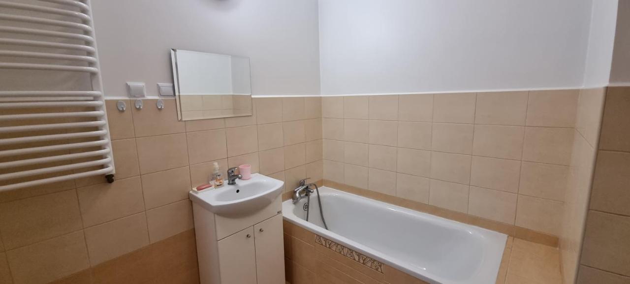 Przytulny - Blisko Centrum Suwałki Dış mekan fotoğraf
